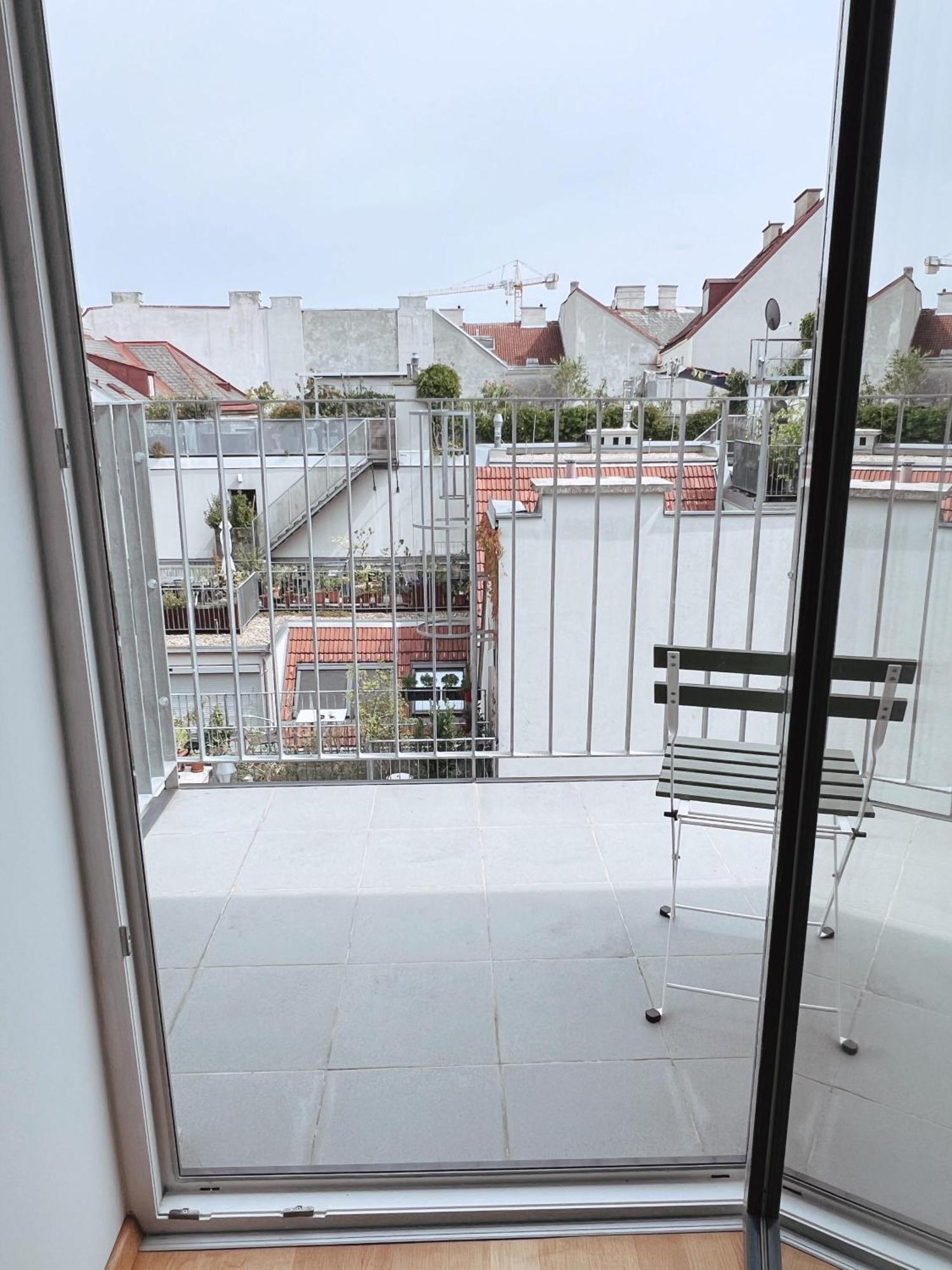 Brunnenmarkt Balcony Apartment Vienna Exterior photo